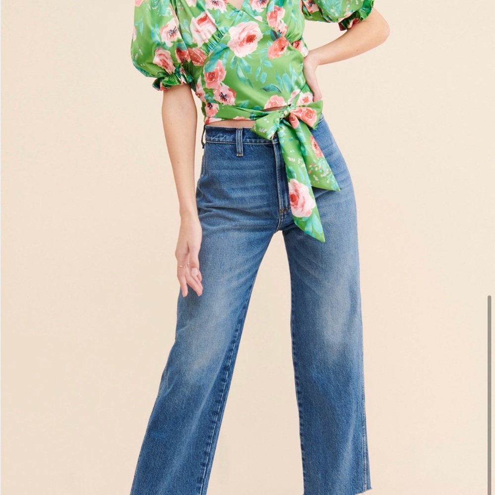 Kourt Silky Crop Blouse with Back Tie - Cream